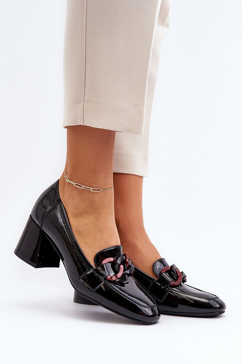 Block heel pumps model 193920